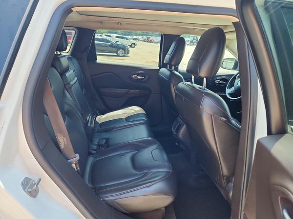 2016 JEEP CHEROKEE TRAILHAWK 4X4