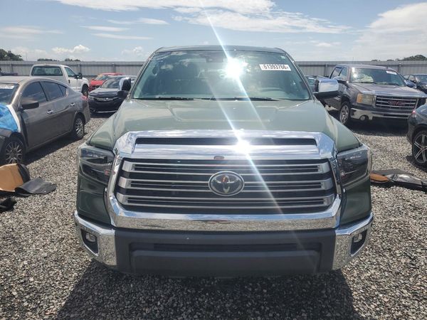 2021 TOYOTA TUNDRA Limited grade