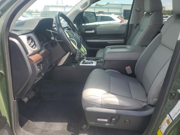 2021 TOYOTA TUNDRA Limited grade