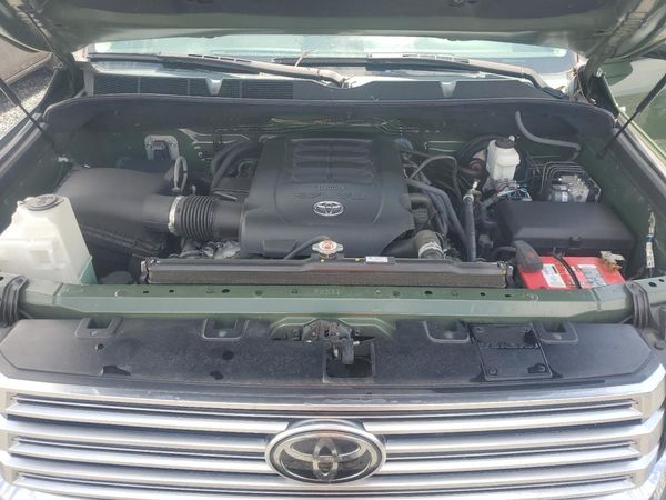 2021 TOYOTA TUNDRA Limited grade