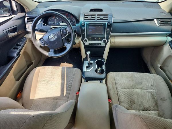 2014 TOYOTA CAMRY