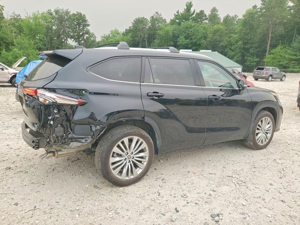 2023 TOYOTA HIGHLANDER