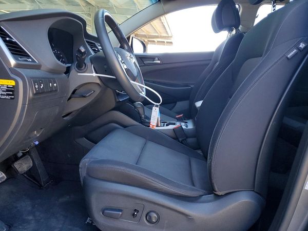 2017 HYUNDAI TUCSON