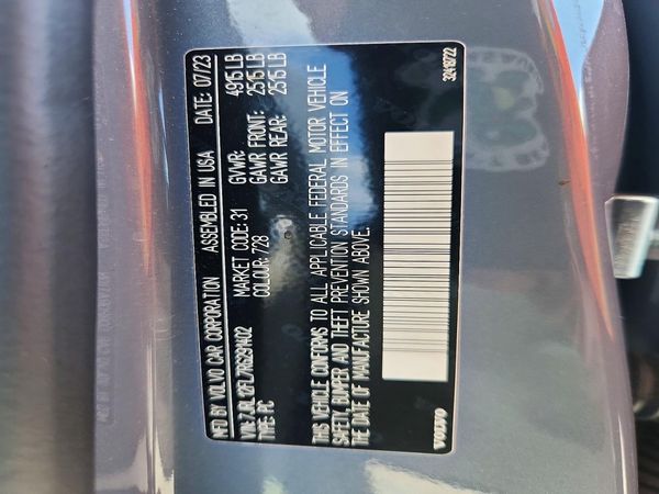 2024 VOLVO S60
