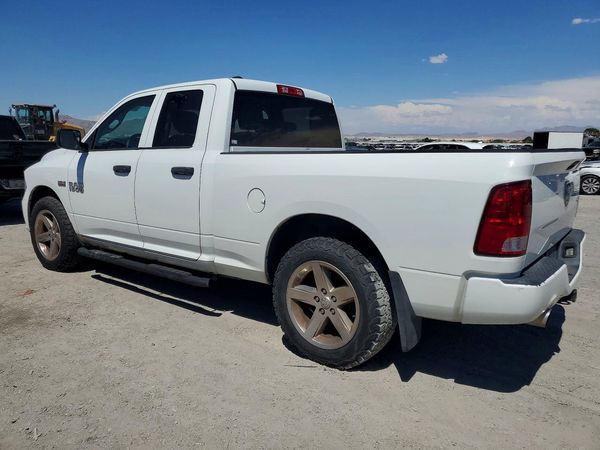 2013 RAM 1500 ST