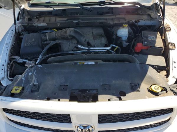 2013 RAM 1500 ST