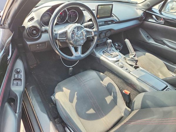 2017 MAZDA MX-5 MIATA Club