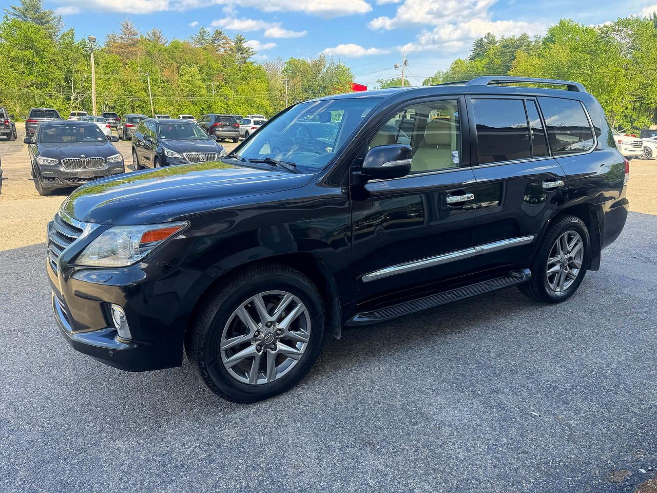 2015 LEXUS LX 570
