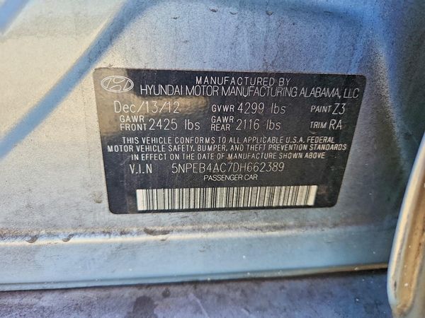 2013 HYUNDAI SONATA