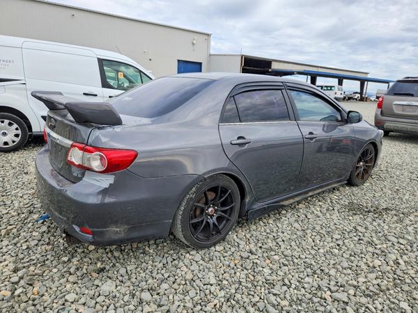 2013 TOYOTA COROLLA
