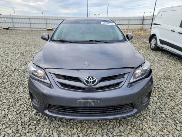 2013 TOYOTA COROLLA