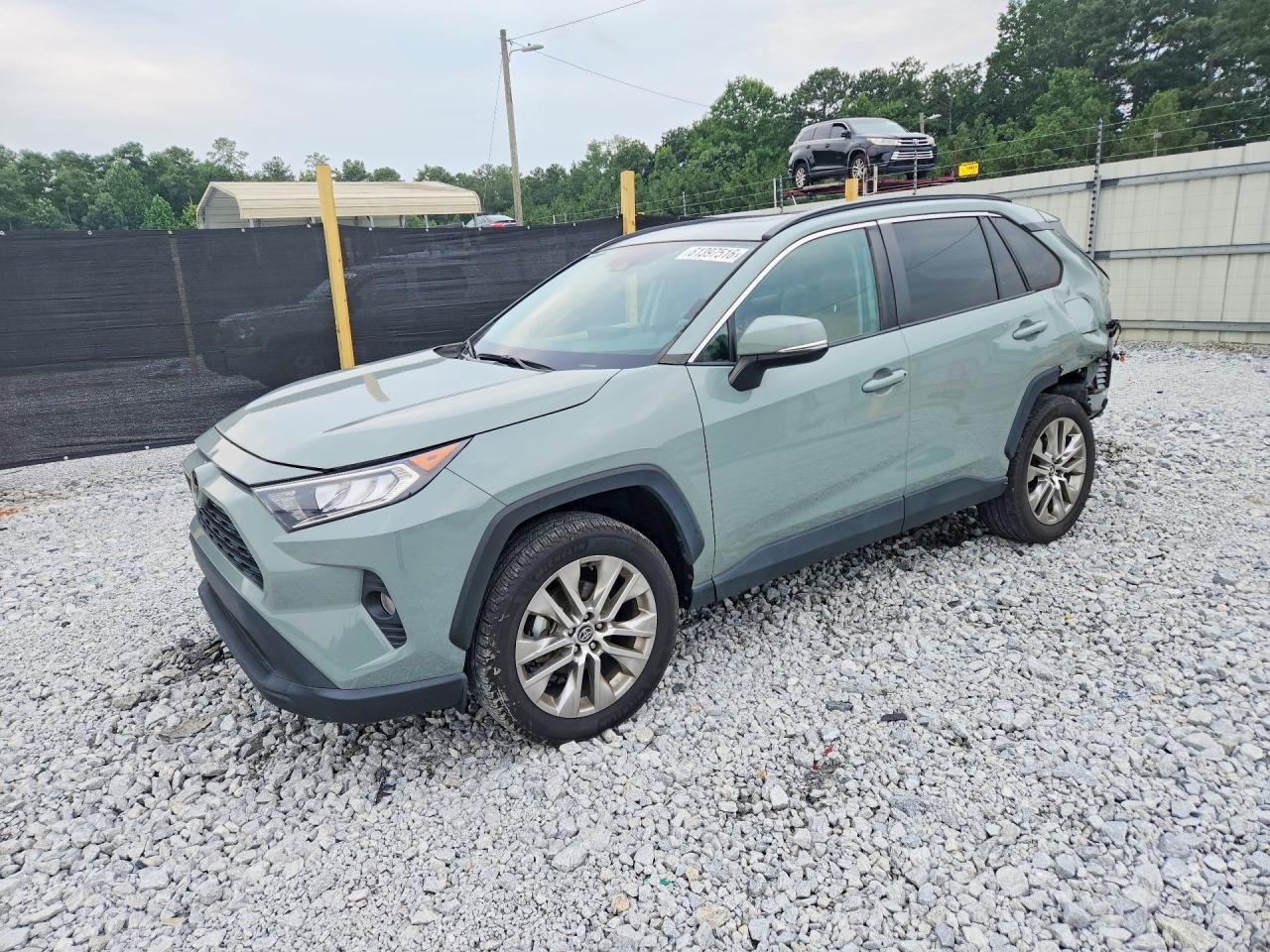 2021 TOYOTA RAV4 XLE Premium