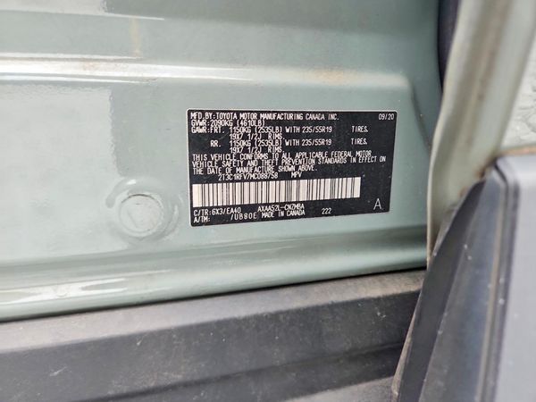 2021 TOYOTA RAV4 XLE Premium