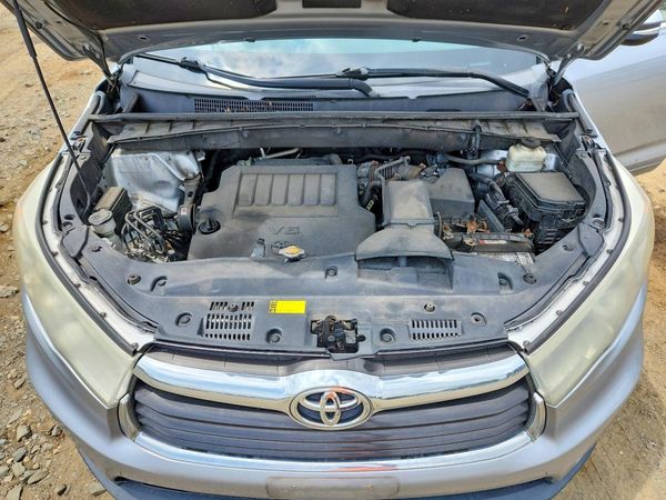 2015 TOYOTA HIGHLANDER Base/Hybrid