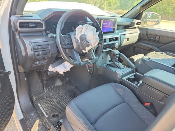 2025 TOYOTA TACOMA