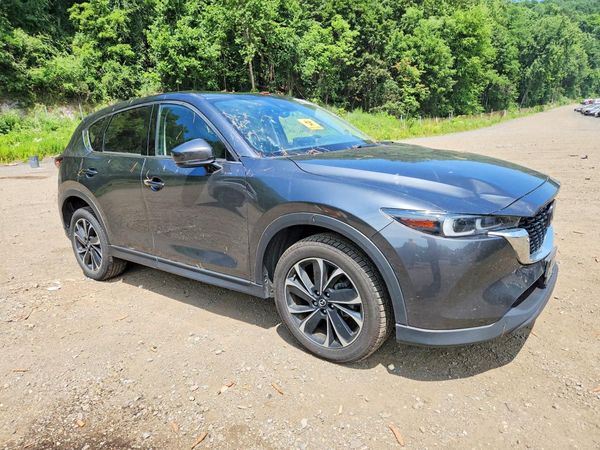 2023 MAZDA CX-5 Premium Package