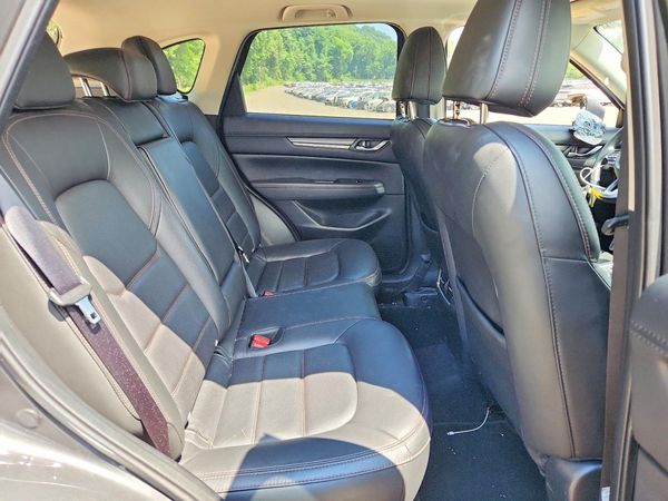 2023 MAZDA CX-5 Premium Package