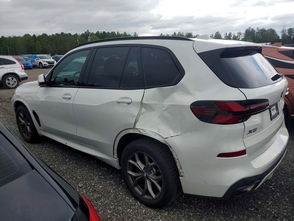 2024 BMW X5 xDrive40i