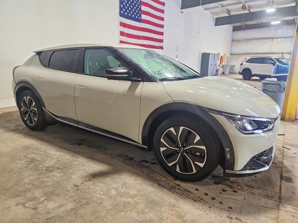 2024 KIA EV6 Light, Wind