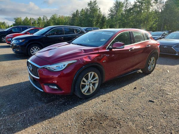 2017 INFINITI QX30