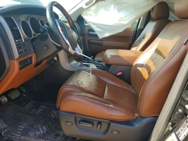 2016 TOYOTA SEQUOIA Platinum Grade