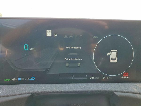 2024 KIA EV6 Light, Wind