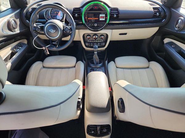 2019 MINI COOPER