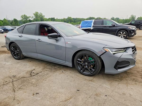 2025 ACURA TLX