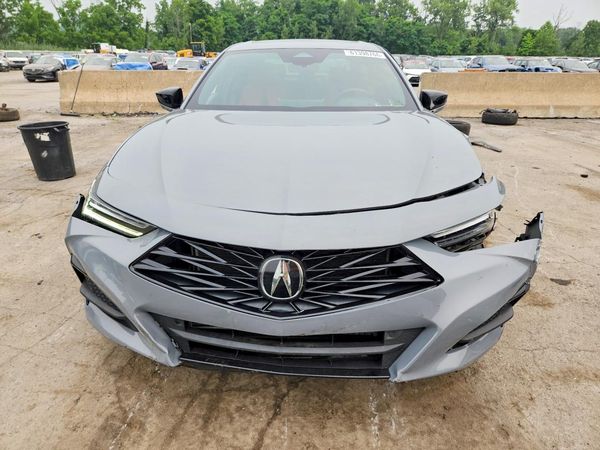 2025 ACURA TLX