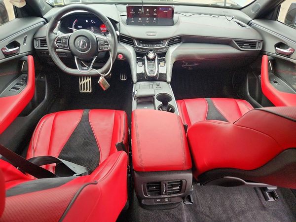 2025 ACURA TLX