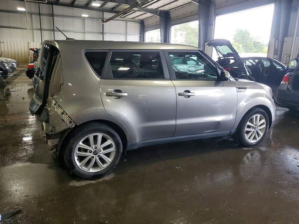 2018 KIA SOUL Plus