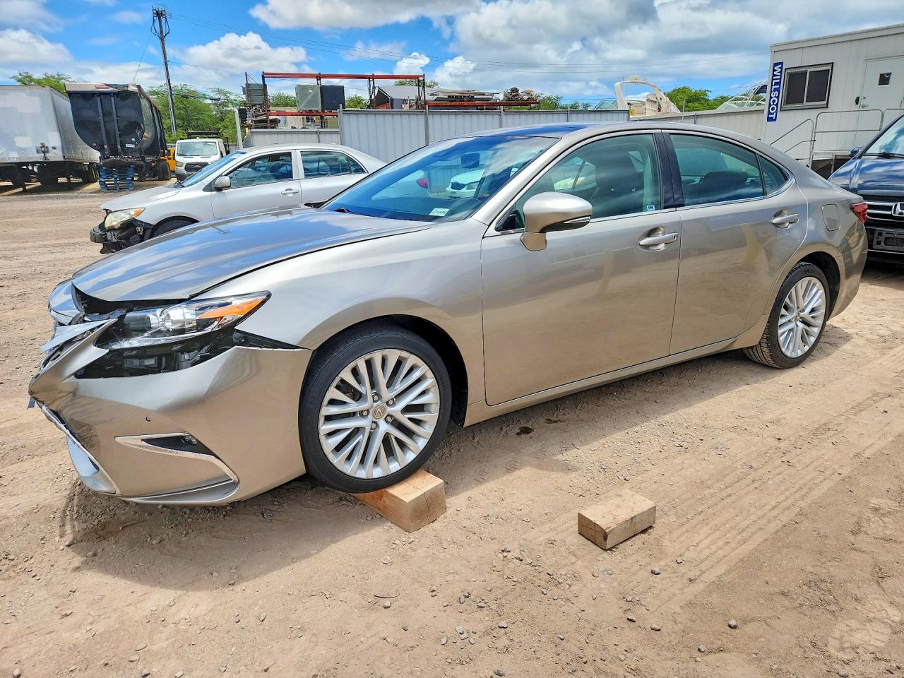 2016 LEXUS ES 350