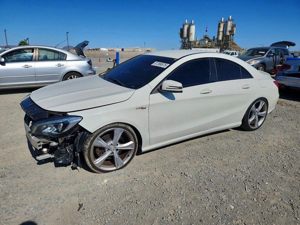 2015 MERCEDES-BENZ CLA CLA250 4 MATIC