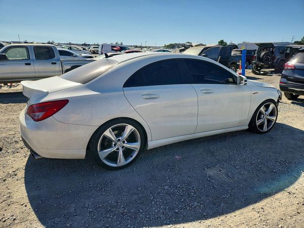 2015 MERCEDES-BENZ CLA CLA250 4 MATIC