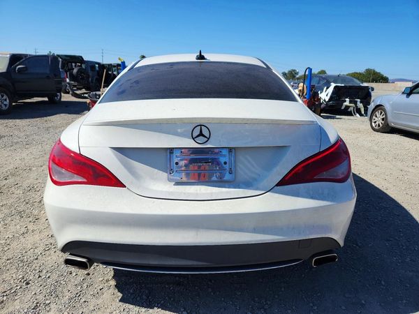 2015 MERCEDES-BENZ CLA CLA250 4 MATIC