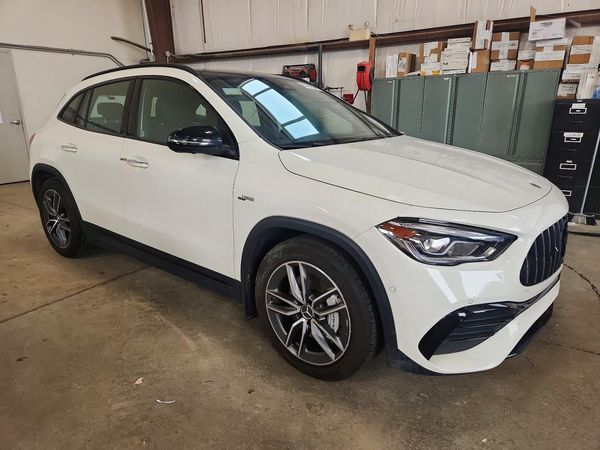 2022 MERCEDES-BENZ GLA AMG GLA35