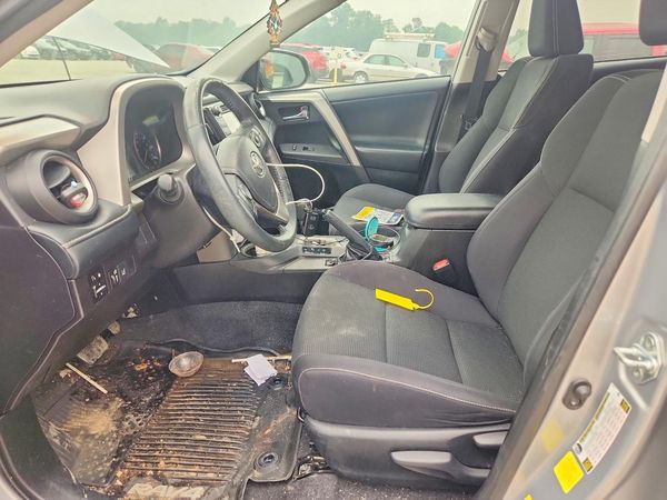 2018 TOYOTA RAV4 Adventure/XLE