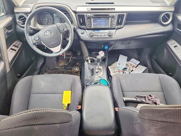 2018 TOYOTA RAV4 Adventure/XLE
