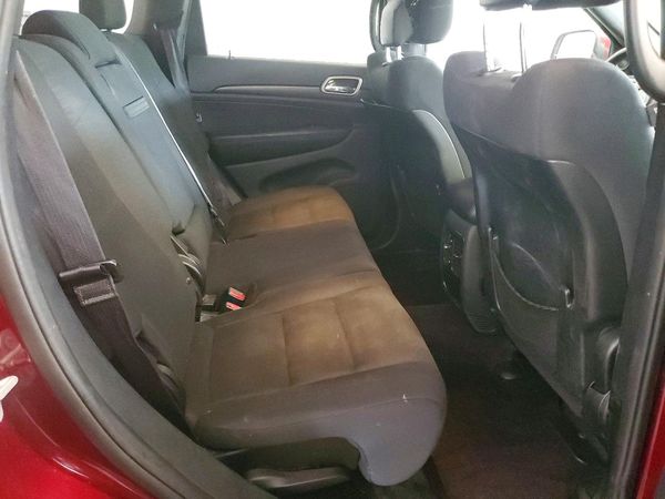 2017 JEEP GRAND CHEROKEE LAREDO 4X4