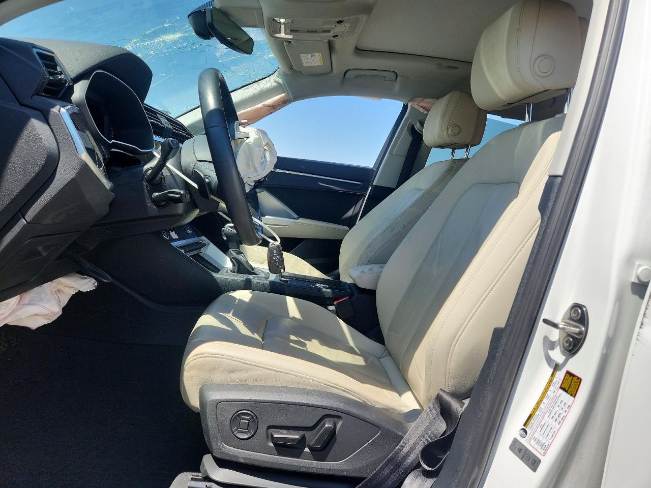 2021 AUDI Q3 S Line quattro Premium