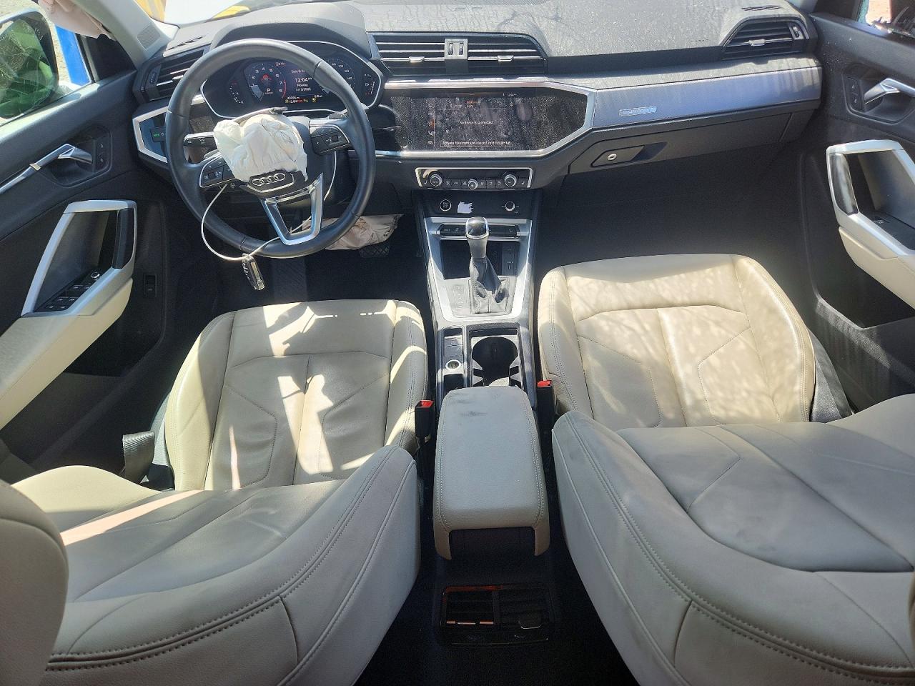 2021 AUDI Q3 S Line quattro Premium