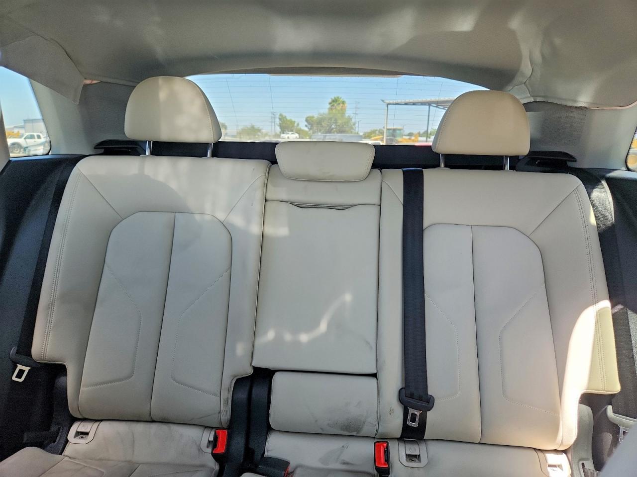 2021 AUDI Q3 S Line quattro Premium