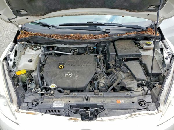 2015 MAZDA 5