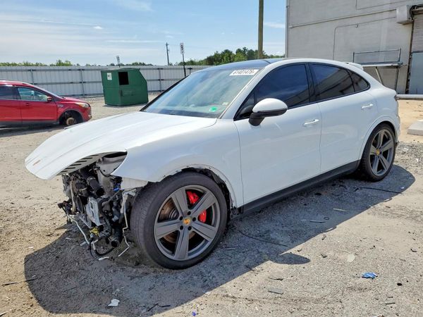 2024 PORSCHE CAYENNE S Coupe