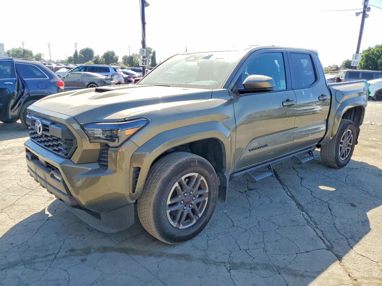 2025 TOYOTA TACOMA