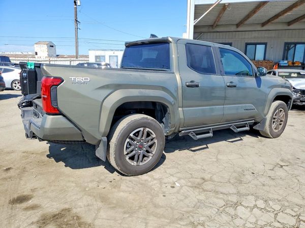 2025 TOYOTA TACOMA