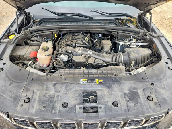 2025 JEEP GRAND CHEROKEE Laredo, Altitude