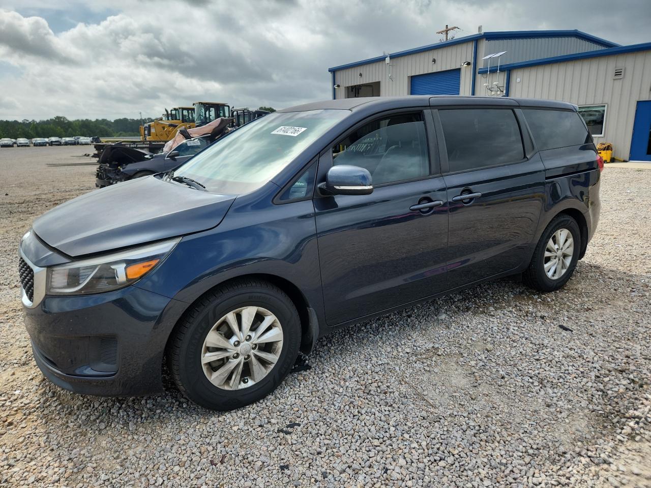 2017 KIA SEDONA LX