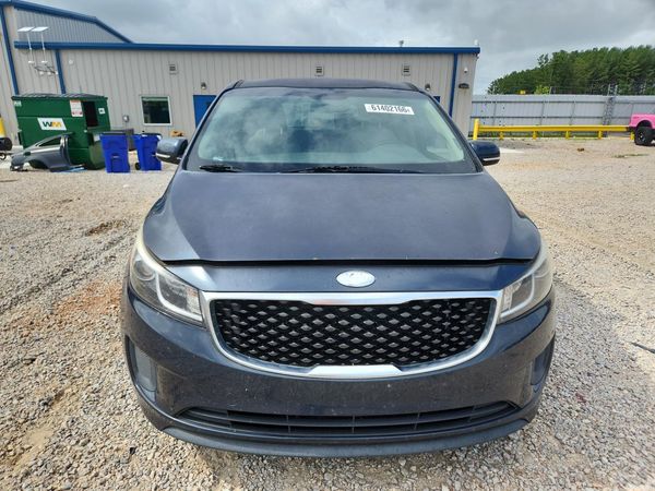2017 KIA SEDONA LX