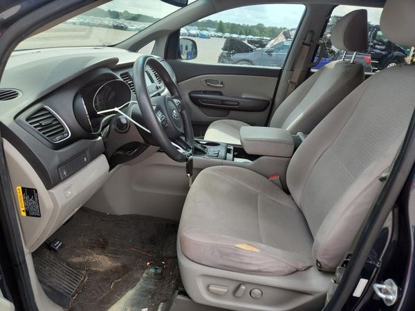 2017 KIA SEDONA LX